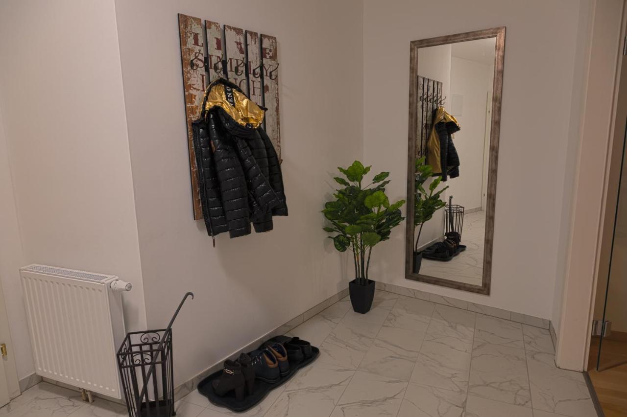 Gesamte Unterkunft Ueber Den Daechern Wiens Exterior foto